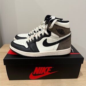 Nike Jordan 1 Retro High Dark Mocha